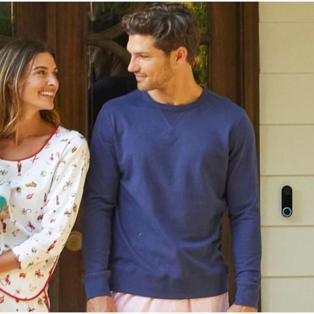 LAKE Mens Crewneck Sweatshirt